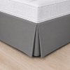 Detalle de pinza Faldón King 144 Hilos/MF Gris