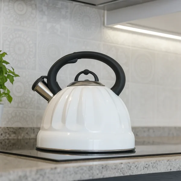 Tetera De Acero Inoxidable Bari 3,0 L Blanca